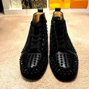 Brand New Authentic Men’s Christian Louboutin Louis High-Top Spikes Sneakers